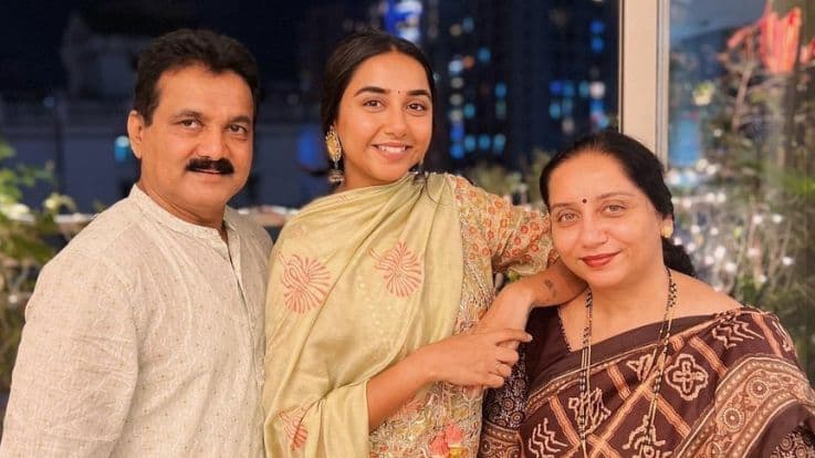 Prajakta Koli’s Parents Once Broke Her Piggy Bank, Leaving Her In Tears: Read To Know Why