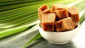गरोदरपणात गुळ ( Jaggery ) खाण्याचे फायदे आहेत का नुकसान ? 