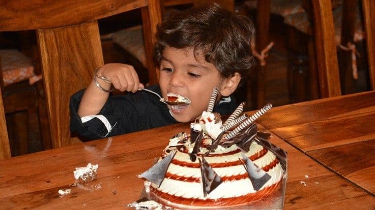 6 Tips to Make Your Child Eat Healthy Diet