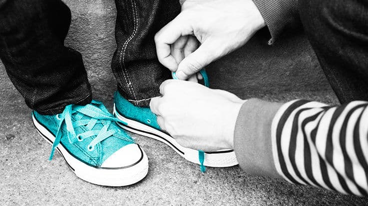 क्या माँ-बाप होने के नाते आप अपनी जिम्मेदारियों की हदें लांघ रहे हैं?