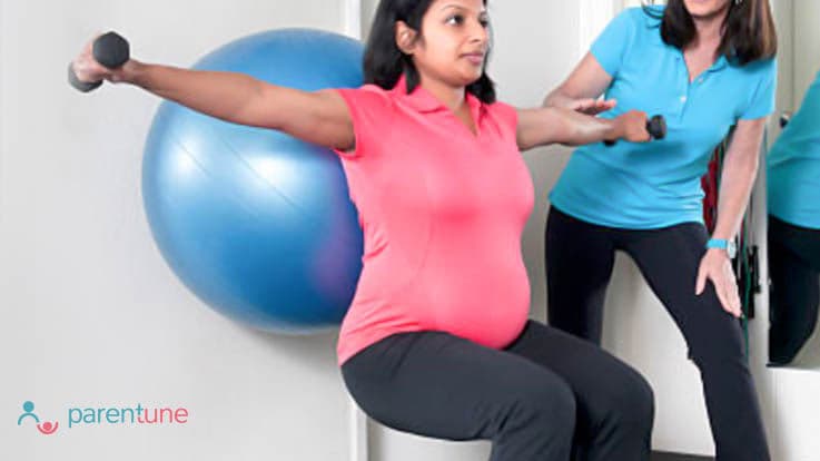 प्रेग्नेंसी में एक्सरसाइज करना है ? 8 सुरक्षित स्क्वाट प्रेगनेंसी के समय के लिए