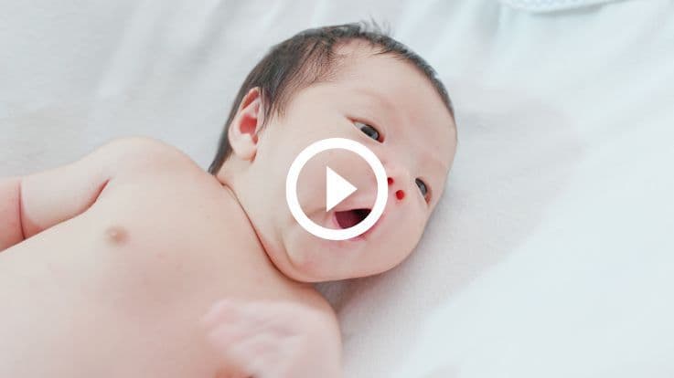 Startled reflex in your 2 week old baby 