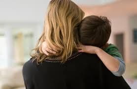 मुलांमध्ये पॅनीक अटॅकचा सामना करण्यासाठी घरगुती उपचार आणि काही युक्त्या 