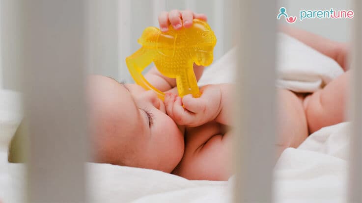 मुलांमध्ये दुधाचे दात येतात ती लक्षणे आणि त्यावरील काही प्रभावी घरगुती उपाय 