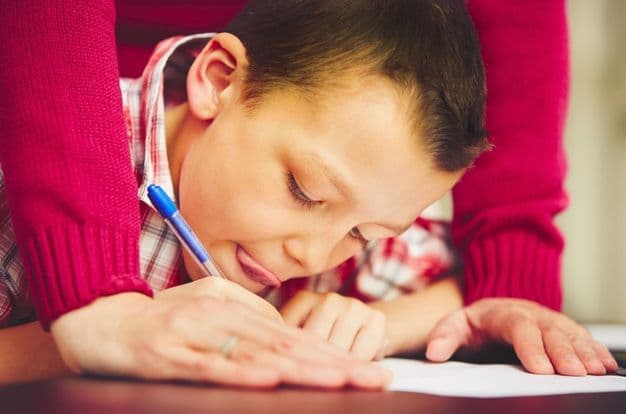 80 Debate Topics for Kids in Elementary, Middle, and High school